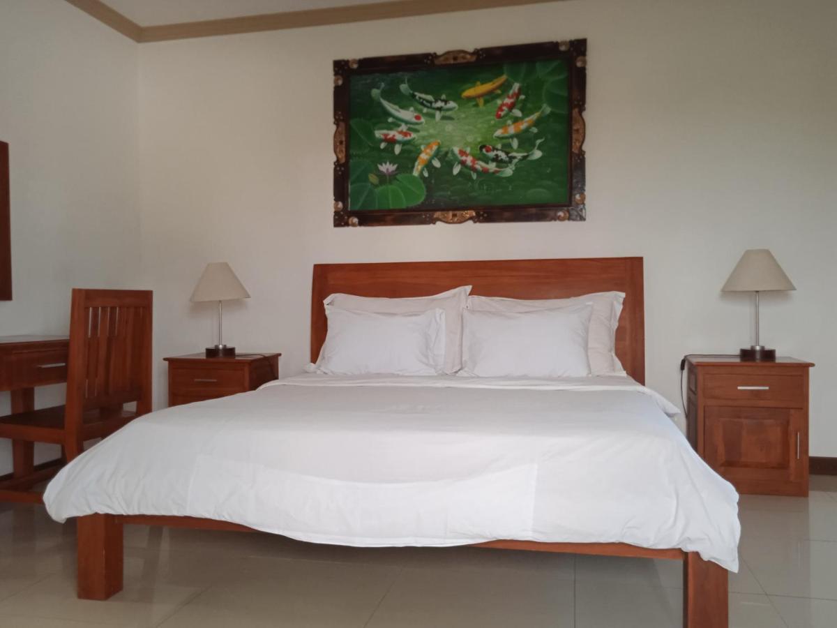 Family House Hotel Kuta Kuta (Lombok) Exterior foto